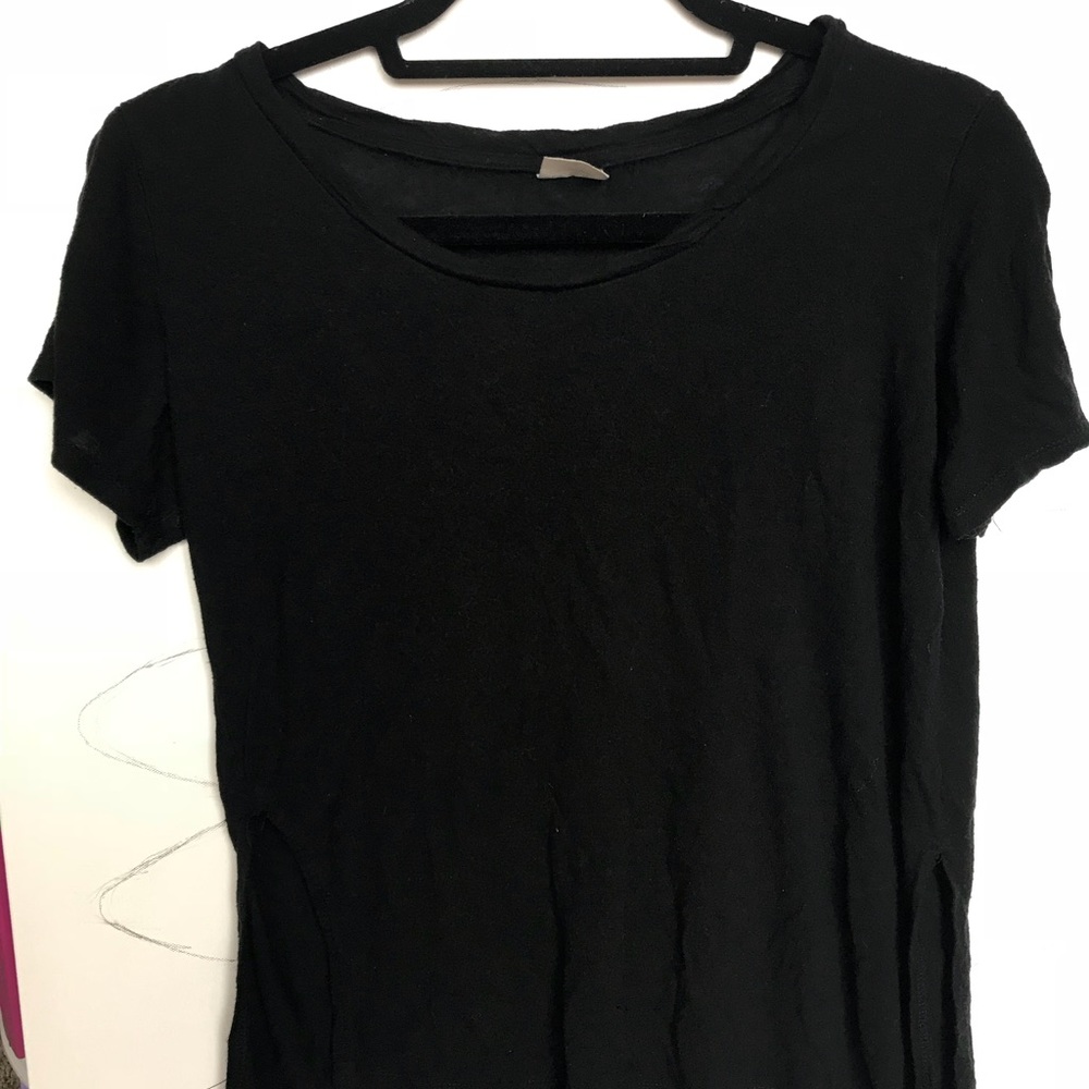 Black shirt